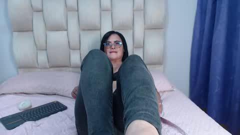 Candy online show from 09/09/25, 07:02