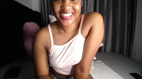 EVA online show from 02/21/25, 04:37
