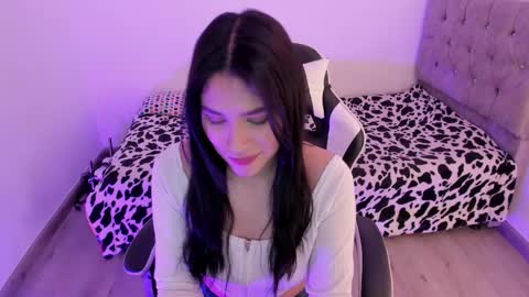 caelisse_cb online show from 11/04/25, 01:10