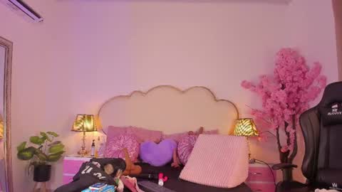 Cahitlin  online show from 07/07/26, 05:54