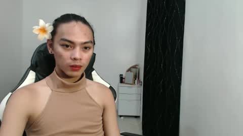 Snapshot of caitessa_bellemoir chatting on 11/29/25, 06:00 caitessa_bellemoir online show from 11/29/25, 06:00