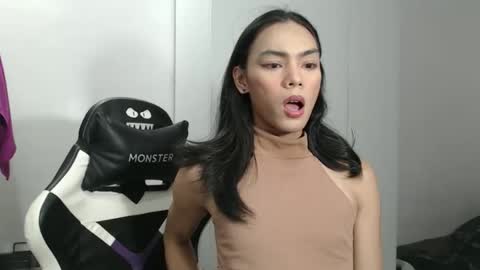 Snapshot of caitessa_bellemoir chatting on 12/05/25, 02:47 caitessa_bellemoir online show from 12/05/25, 02:47