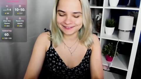 Gina online show from 07/23/26, 10:24