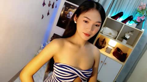 caitlin online show from 11/28/25, 07:38