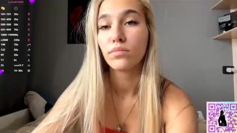 Kate online show from 11/11/25, 06:02