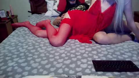 Snapshot of caitlyn_zack chatting on 11/03/25, 07:15 Caitlyn and Zack online show from 11/03/25, 07:15