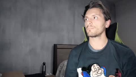 Snapshot of calciatore94 chatting on 10/21/25, 07:25 Marco online show from 10/21/25, 07:25