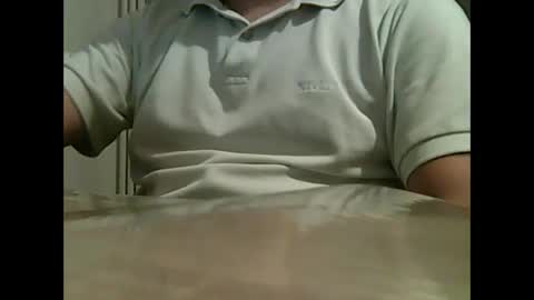 Snapshot of caldoski chatting on 09/23/25, 09:29 caldoski online show from 09/23/25, 09:29