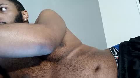 Snapshot of caliclysm12 chatting on 10/01/25, 05:19 Caliclysm online show from 10/01/25, 05:19