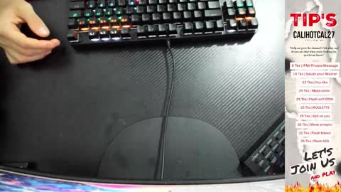 calihotcaliente27 online show from 09/19/25, 11:00