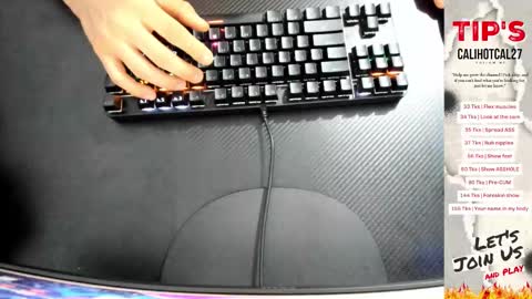 calihotcaliente27 online show from 10/04/25, 11:19