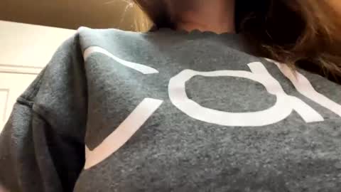 calishop1 online show from 12/04/24, 01:36