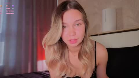 Nancy  Please thumbs up me  online show from 05/25/26, 04:02