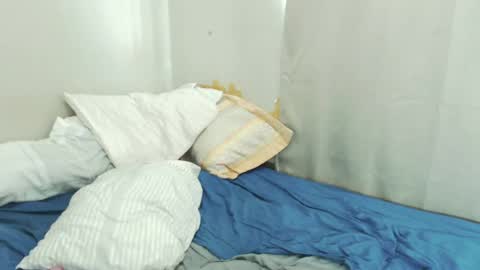 Snapshot of call_me_borikat chatting on 05/18/26, 01:24 STALK MAN online show from 05/18/26, 01:24