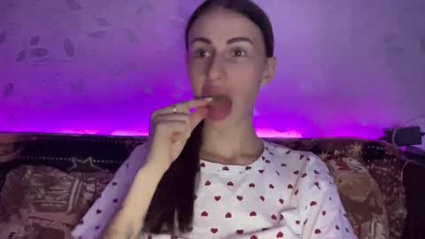 Anna online show from 12/02/24, 06:54