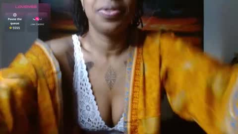Snapshot of call_me_hedone chatting on 11/25/25, 09:48 Hedone online show from 11/25/25, 09:48