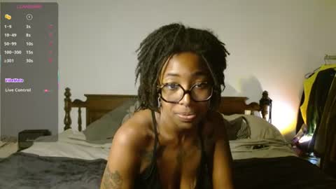 Snapshot of call_me_hedone chatting on 06/23/26, 10:08 Hedone online show from 06/23/26, 10:08