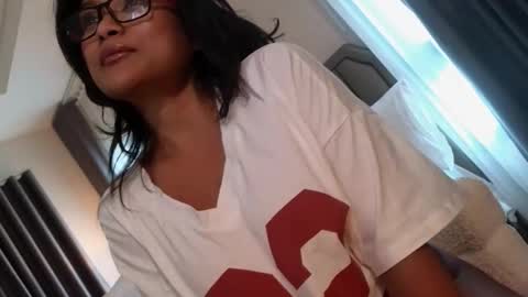 Snapshot of call_me_linda56 chatting on 10/25/25, 09:06 Call Me Linda online show from 10/25/25, 09:06