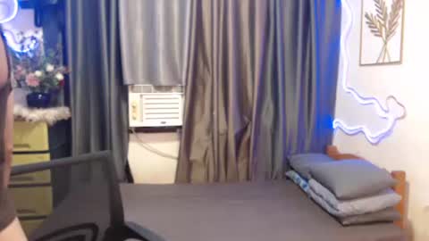 Snapshot of call_me_miss69 chatting on 04/06/26, 02:31 call_me_miss69 online show from 04/06/26, 02:31