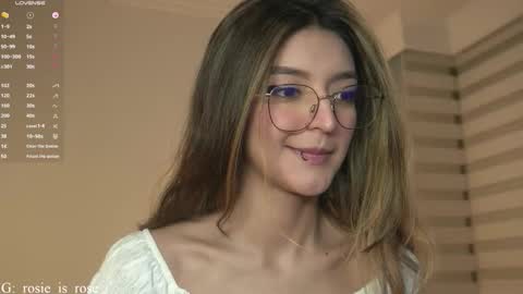 Snapshot of call_me_rosie chatting on 01/09/26, 01:19 online show from 01/09/26, 01:19