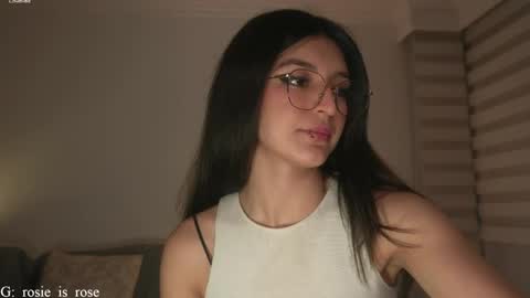 Snapshot of call_me_rosie chatting on 03/30/26, 02:34 online show from 03/30/26, 02:34