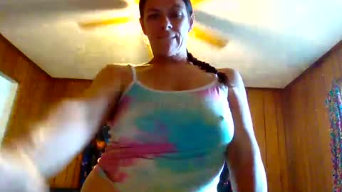 Calli online show from 10/08/25, 05:32