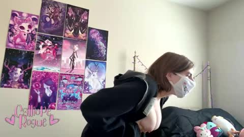 Snapshot of callioperogue chatting on 10/07/25, 08:17 Calliope Rogue online show from 10/07/25, 08:17