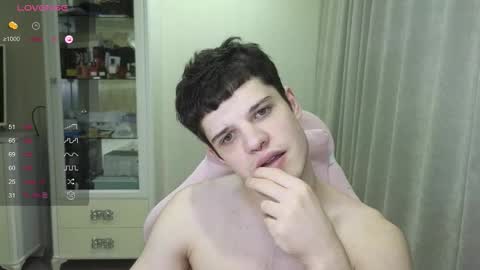 Chris online show from 09/09/25, 05:12