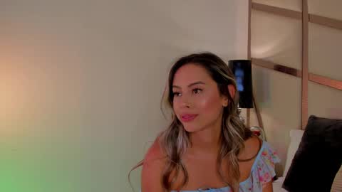 Anna Banana online show from 03/07/25, 01:20