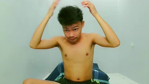 Snapshot of callmebabyceejay_ chatting on 04/10/26, 09:47 Ceejay online show from 04/10/26, 09:47