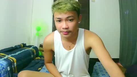 Snapshot of callmebabyceejay_ chatting on 04/22/26, 03:35 Ceejay online show from 04/22/26, 03:35