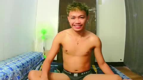 Snapshot of callmebabyceejay_ chatting on 04/25/26, 07:22 Ceejay online show from 04/25/26, 07:22
