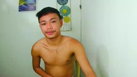 Snapshot of callmebabyceejay_ chatting on 05/23/26, 08:13 Ceejay online show from 05/23/26, 08:13