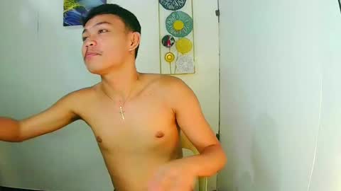 Snapshot of callmebabyceejay_ chatting on 05/27/26, 03:31 Ceejay online show from 05/27/26, 03:31