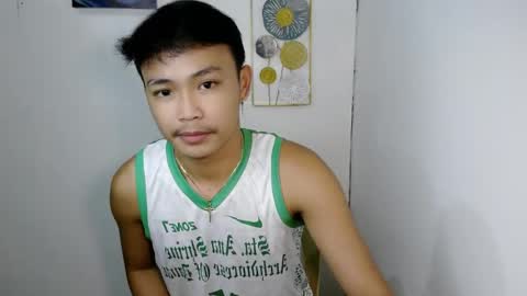 Snapshot of callmebabyceejay_ chatting on 06/04/26, 02:01 Ceejay online show from 06/04/26, 02:01