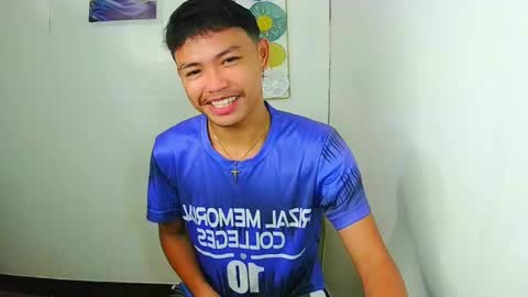 Snapshot of callmebabyceejay_ chatting on 06/10/26, 07:35 Ceejay online show from 06/10/26, 07:35