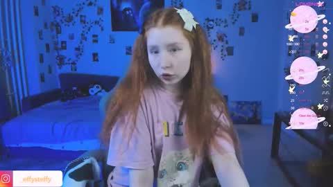 Snapshot of callmeeffy chatting on 10/19/25, 04:40 Effyblonde follow my telegram channel for more content3 online show from 10/19/25, 04:40