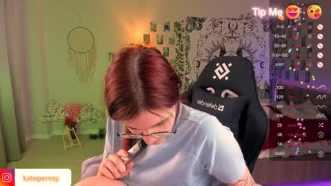 kate online show from 03/10/25, 04:07