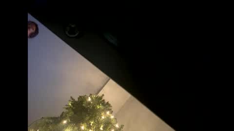 Snapshot of callmelindsay chatting on 01/01/25, 06:58 callmelindsay online show from 01/01/25, 06:58