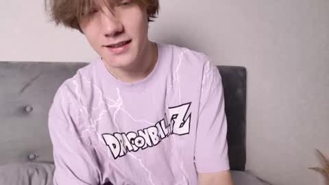 Snapshot of callmenineoneseven chatting on 10/01/25, 07:09 Nick online show from 10/01/25, 07:09