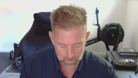 Snapshot of callmenny chatting on 09/24/25, 03:59 Nny online show from 09/24/25, 03:59