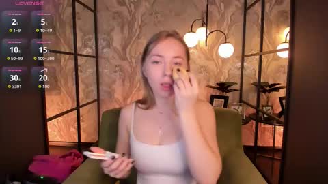 Nora online show from 11/07/25, 08:25