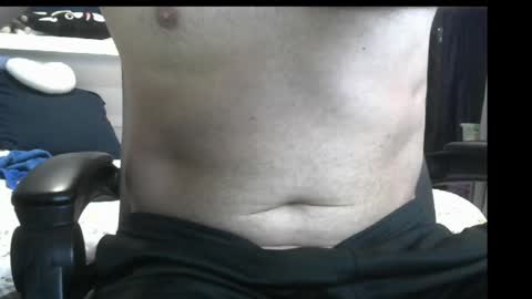 Snapshot of callmeroger33 chatting on 10/07/25, 05:10 callmeroger33 online show from 10/07/25, 05:10