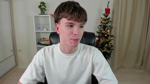 Hey I am Calvin  online show from 12/27/24, 07:03