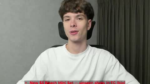Snapshot of calvin_loves_you chatting on 03/03/26, 06:14 Hey I am Calvin online show from 03/03/26, 06:14
