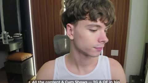 Snapshot of calvin_loves_you chatting on 05/10/26, 05:07 Hey I am Calvin online show from 05/10/26, 05:07