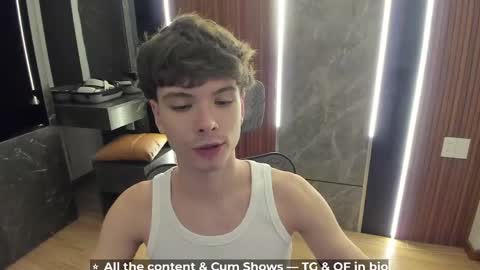 Snapshot of calvin_loves_you chatting on 06/07/26, 05:06 Hey I am Calvin online show from 06/07/26, 05:06