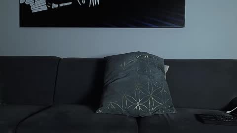 Calvin  online show from 10/07/25, 09:23