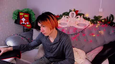 Calvin Owens online show from 12/31/24, 05:07