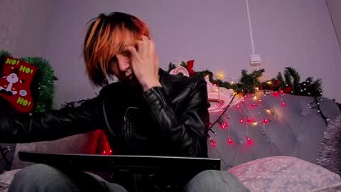 Calvin Owens online show from 12/31/24, 11:17